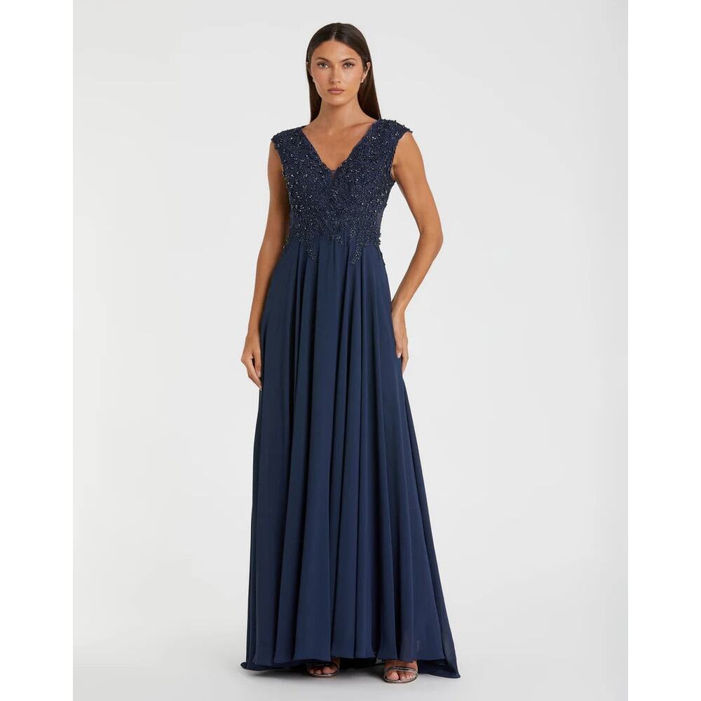 Mac Duggal Navy Applique Cap Sleeve Bodice Flowy Gown Size 14